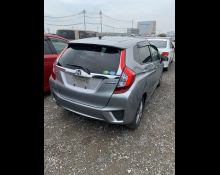 Honda Fit Hybrid 2016