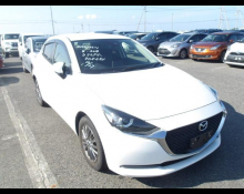 Mazda Mazda2 2020