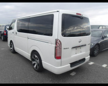 Toyota Hiace Van 2015