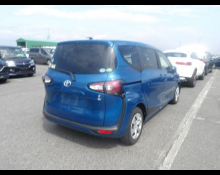 Toyota Sienta 2019