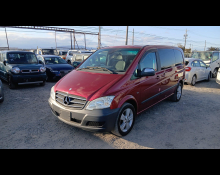 Mercedes Benz V-Class 2011