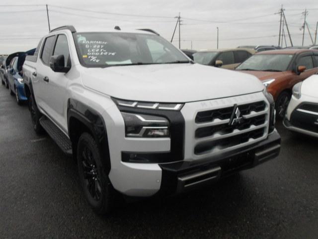 Mitsubishi Triton 2025