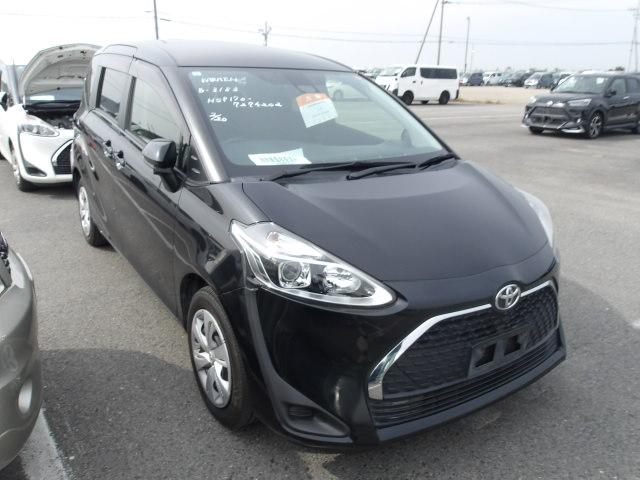 Toyota Sienta 2021