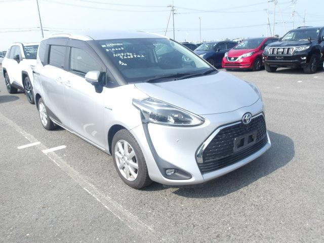 Toyota Sienta 2020
