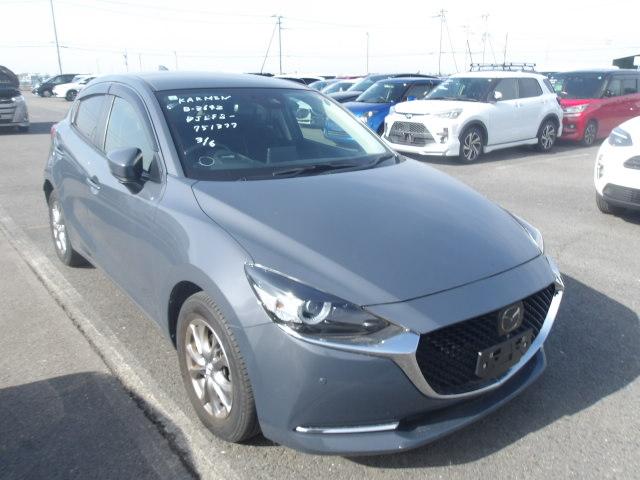 Mazda Mazda2 2021