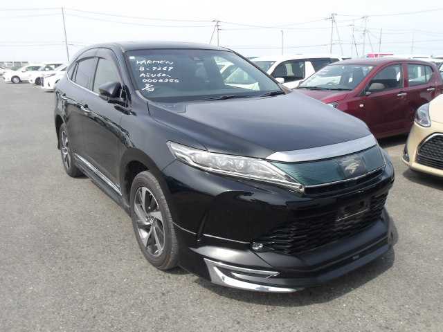 Toyota Harrier 2017