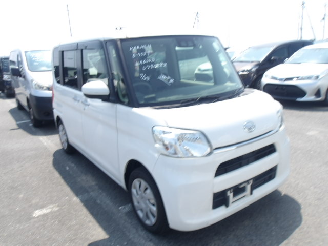Daihatsu Tanto 2019