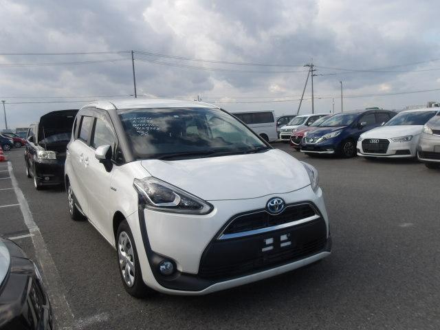 Toyota Sienta 2018