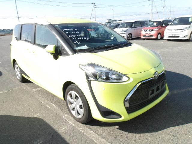 Toyota Sienta 2021