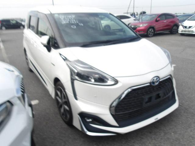 Toyota Sienta 2019