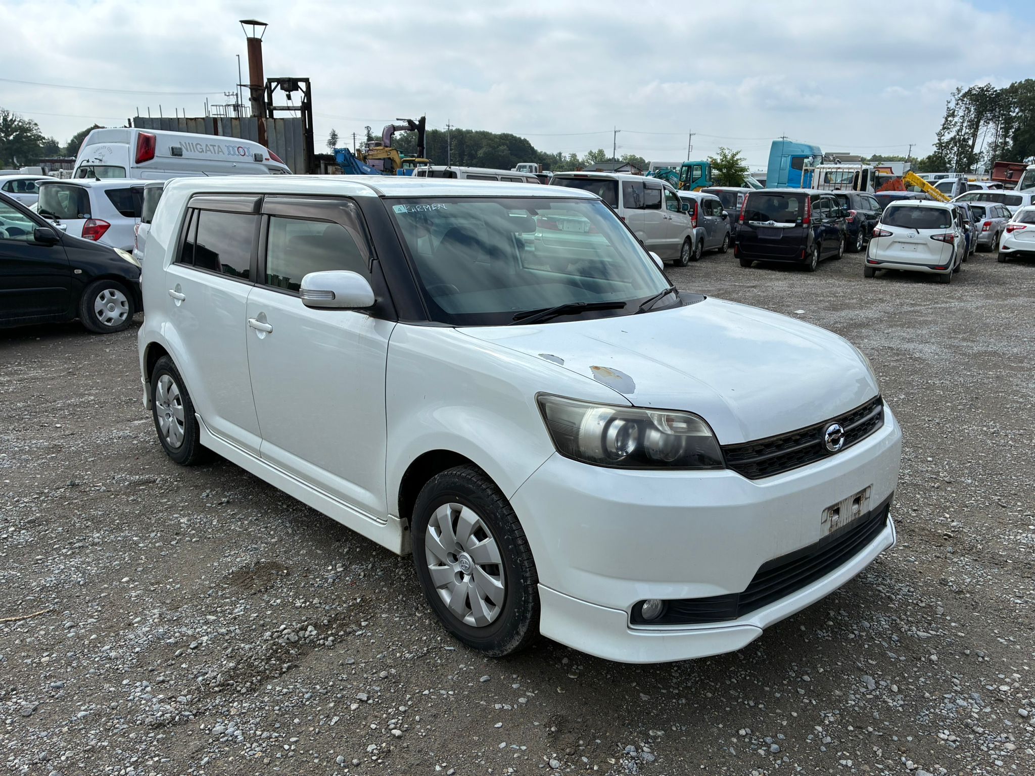 Toyota Corolla Rumion 2013