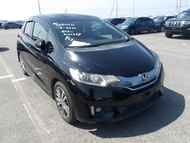 Honda Fit Hybrid 2014