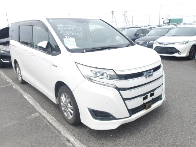 Toyota Noah 2019