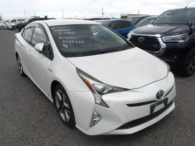 Toyota Prius 2016