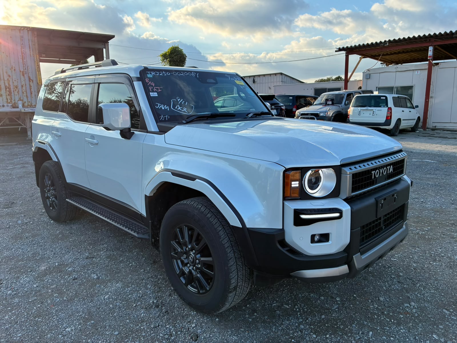 Toyota Land Cruiser 250 2025