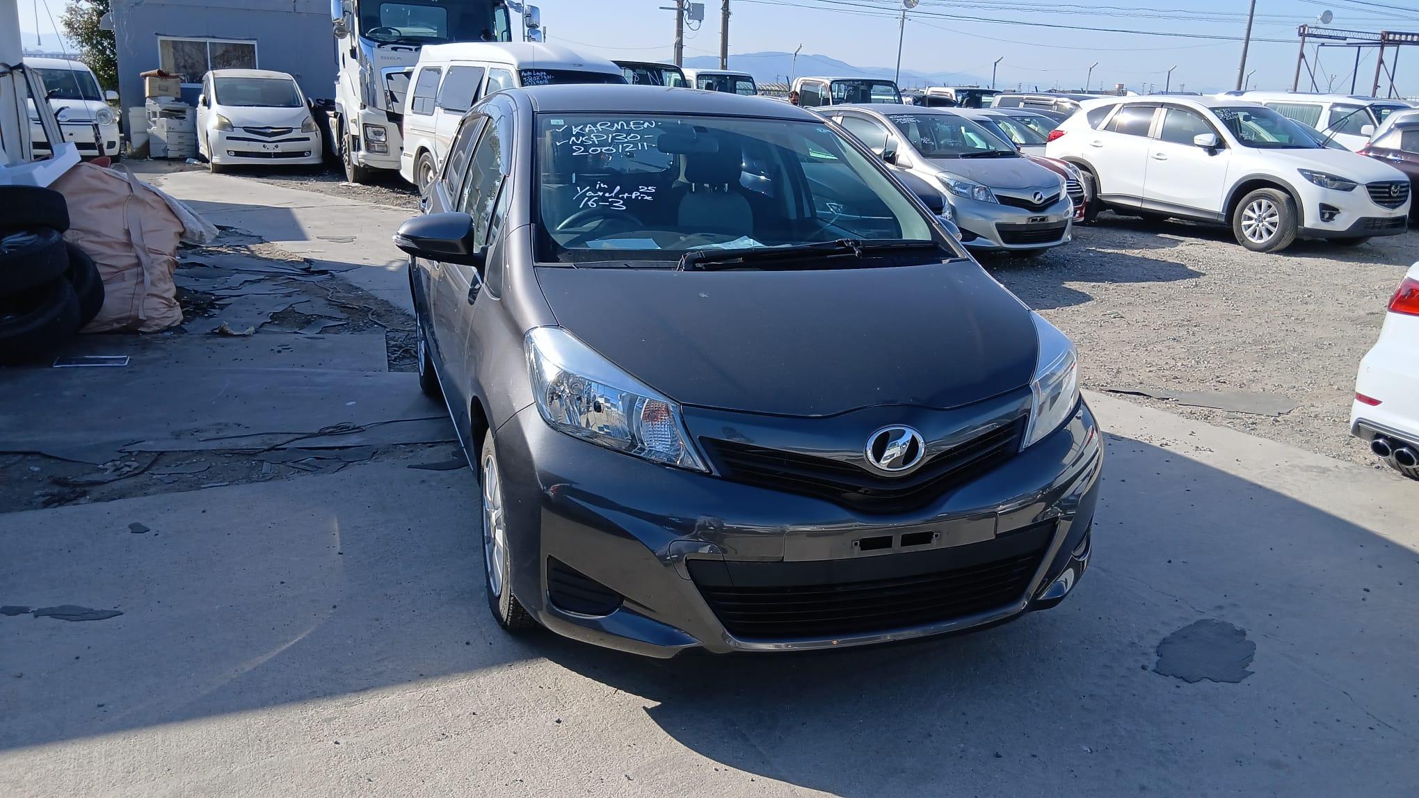 Toyota Vitz 2011