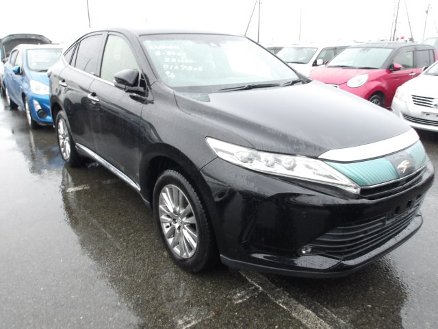 Toyota Harrier 2019