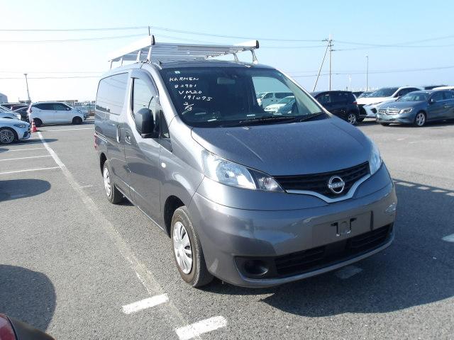 Nissan NV200 2022