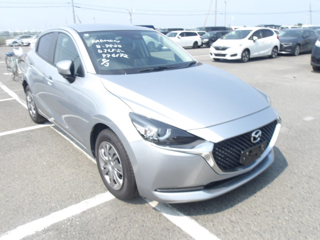Mazda Mazda2 2023