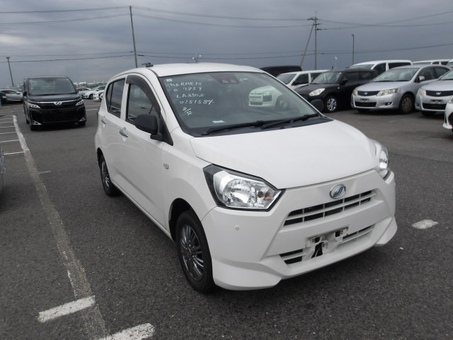Daihatsu Mira e:S 2019