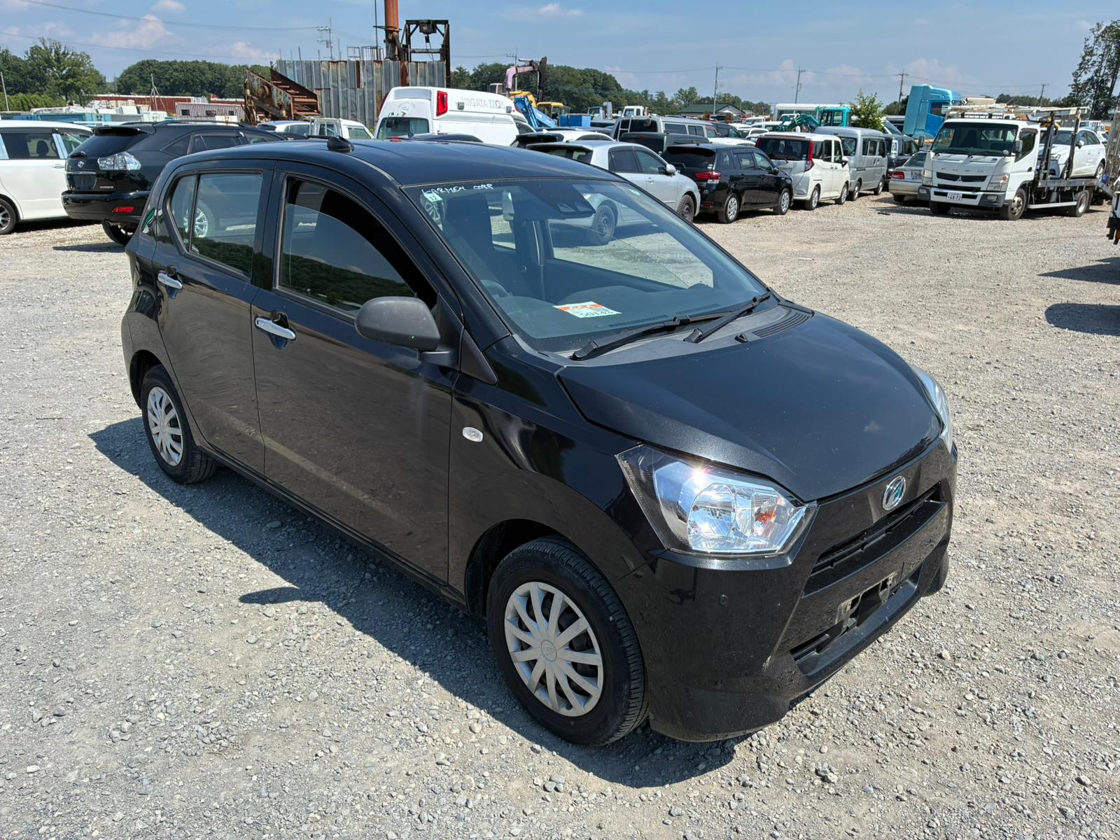 Daihatsu Mira e:S 2019