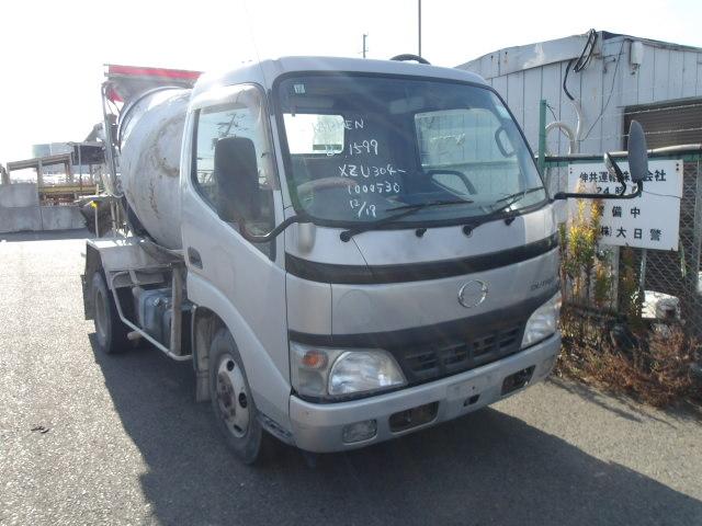 Hino Dutro 2005
