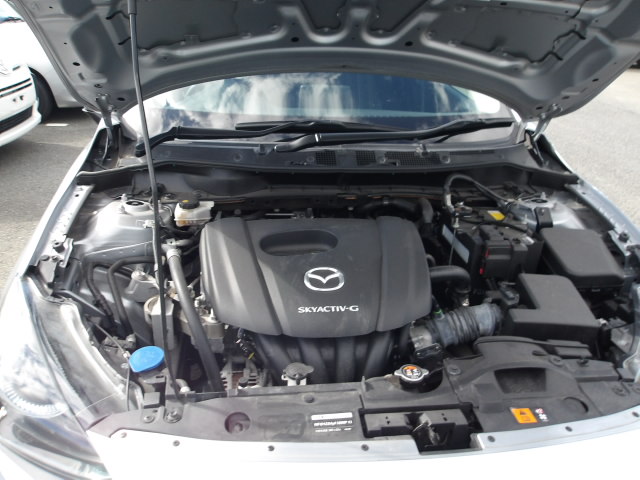 Mazda Mazda2 2021