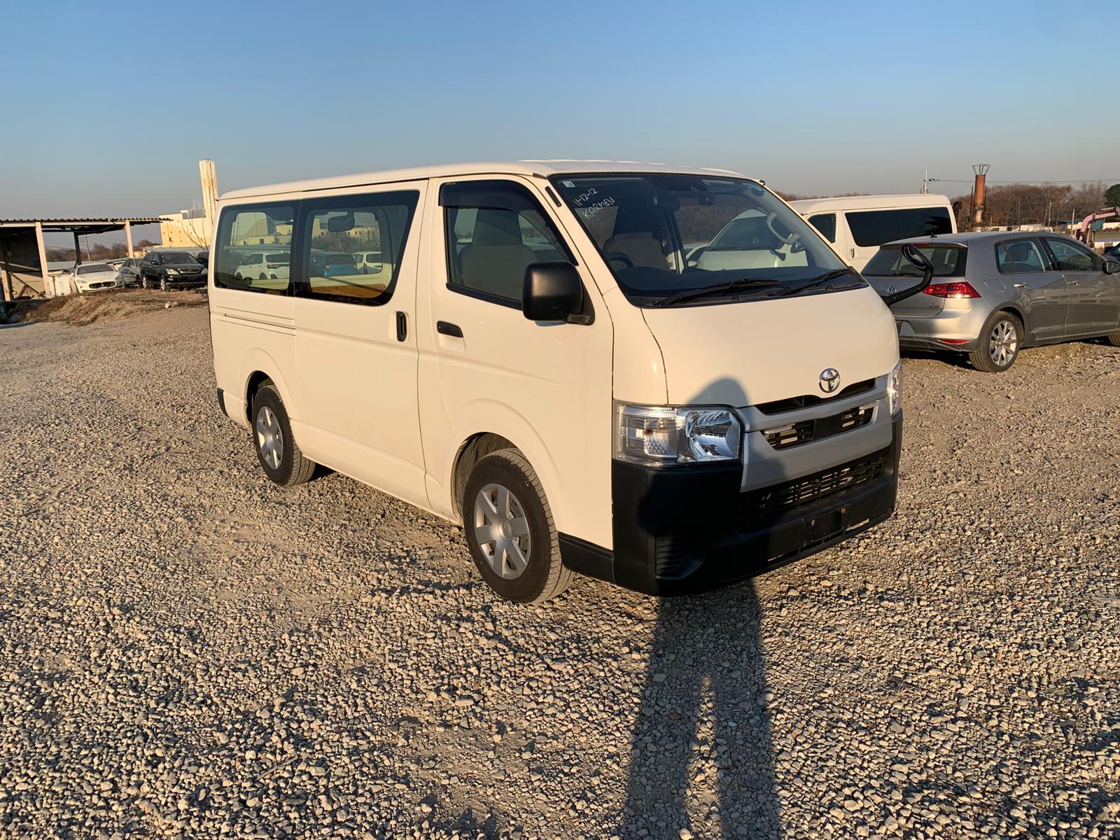 Toyota Hiace Van 2020