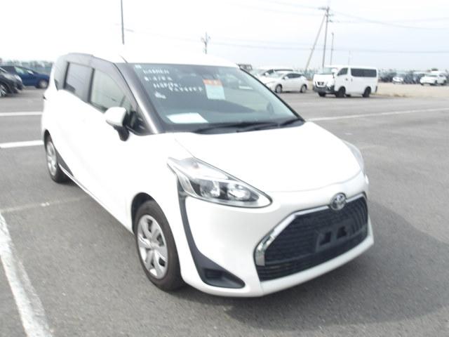 Toyota Sienta 2021