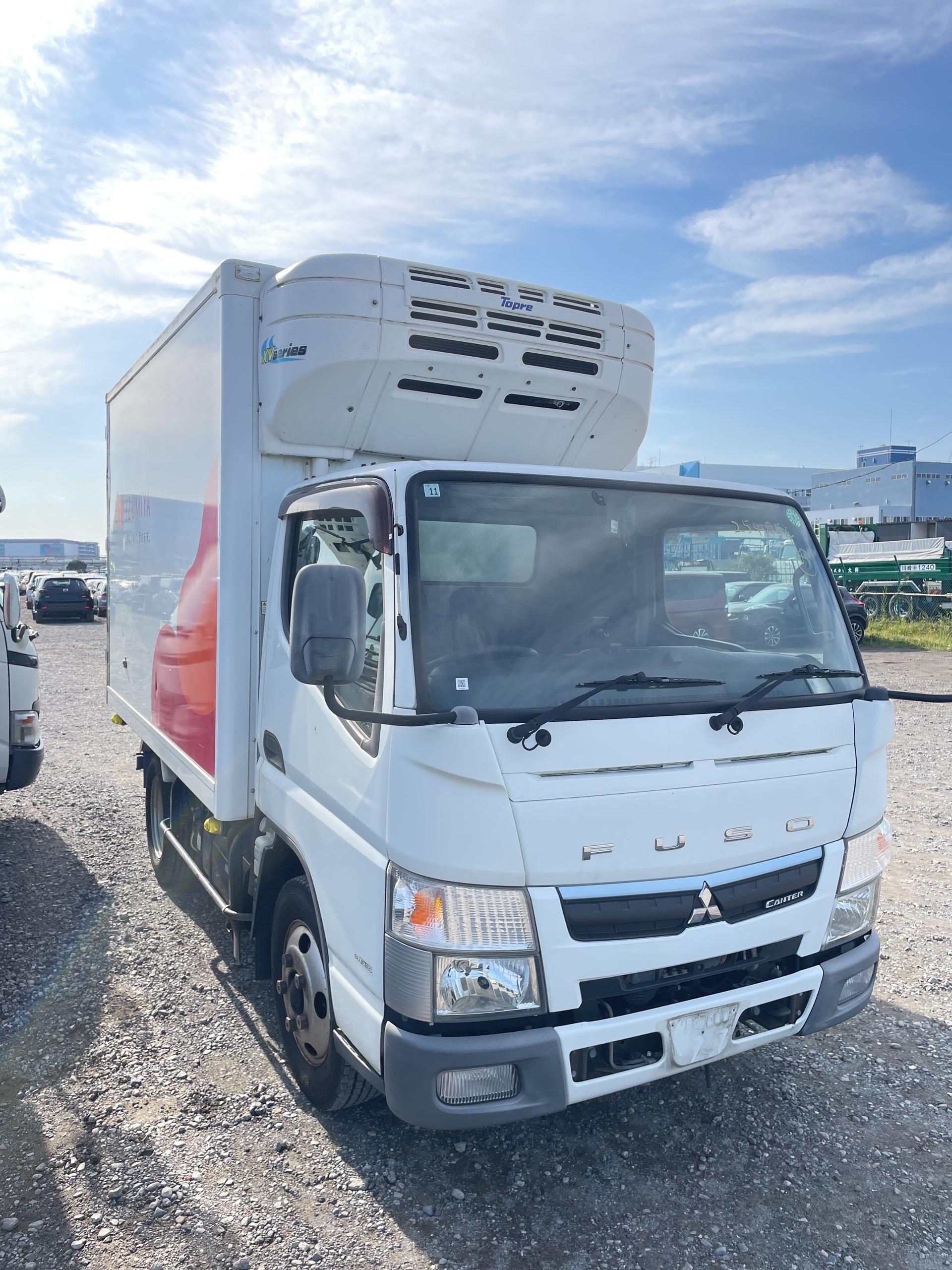 Mitsubishi Canter 2016