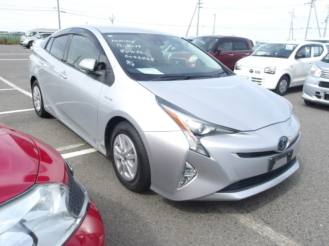Toyota Prius 2016