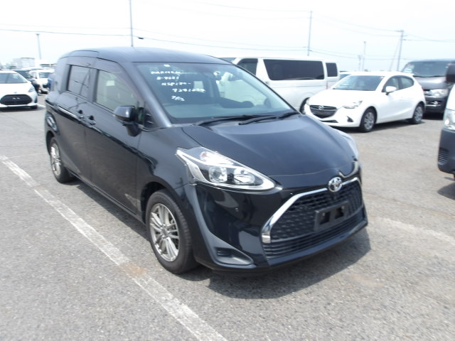 Toyota Sienta 2020