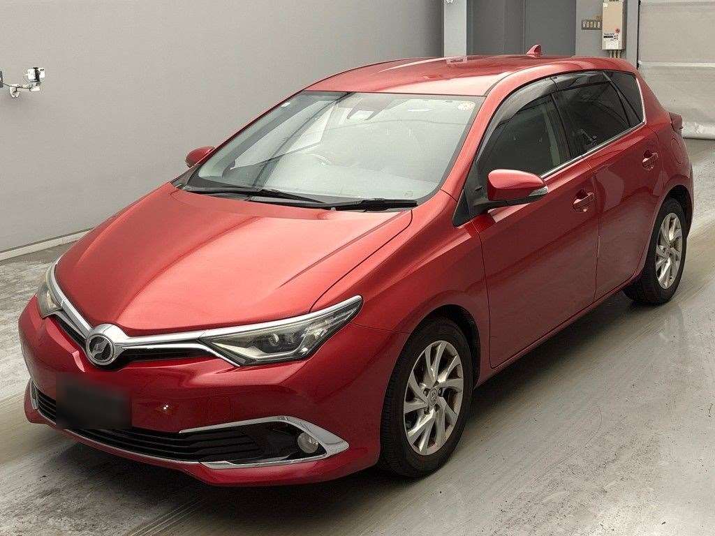 Toyota Auris 2015
