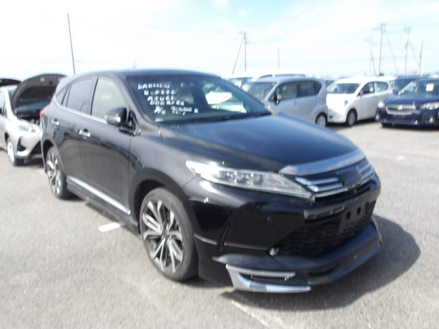 Toyota Harrier 2018