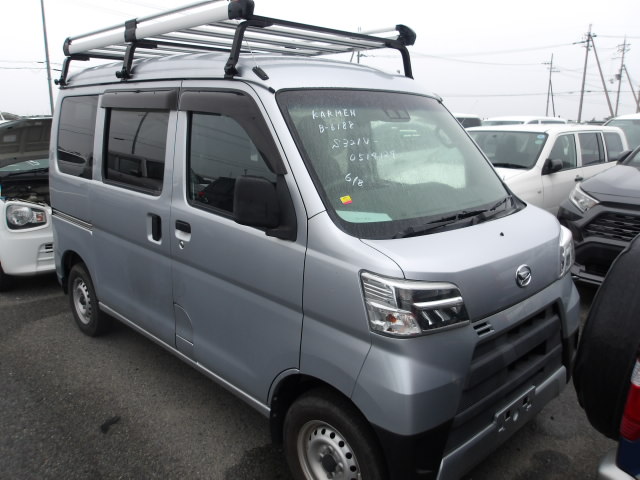 Daihatsu Hijet Cargo 2021