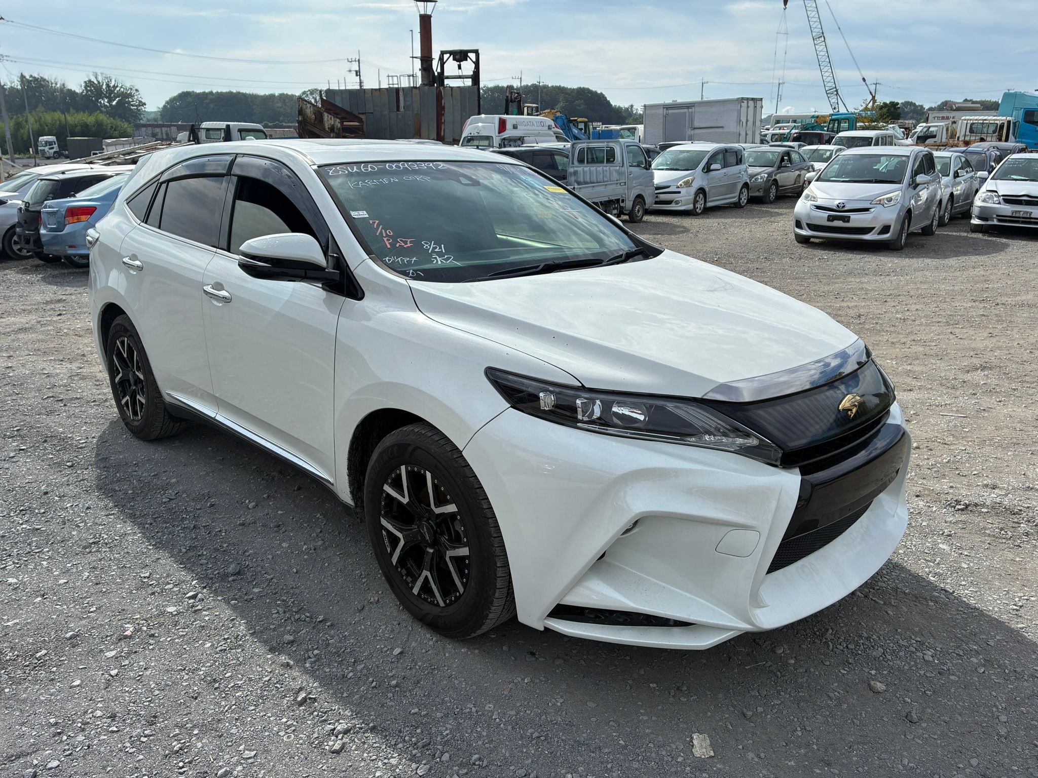 Toyota Harrier 2016