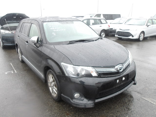 Toyota Corolla Fielder 2014