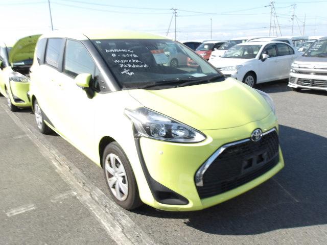 Toyota Sienta 2021