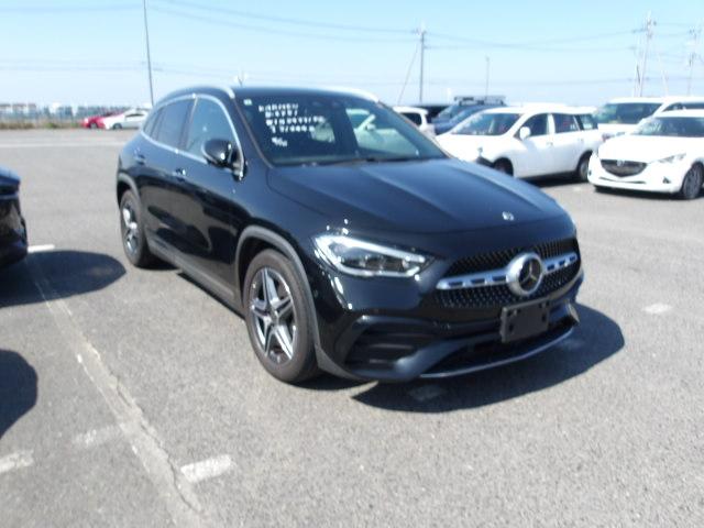 Mercedes Benz GLA-class 2021
