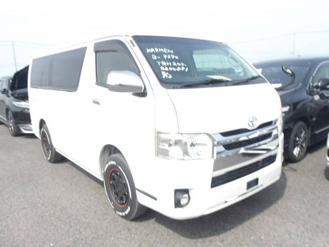Toyota Hiace Van 2014