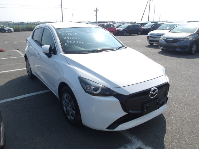 Mazda Mazda2 2023