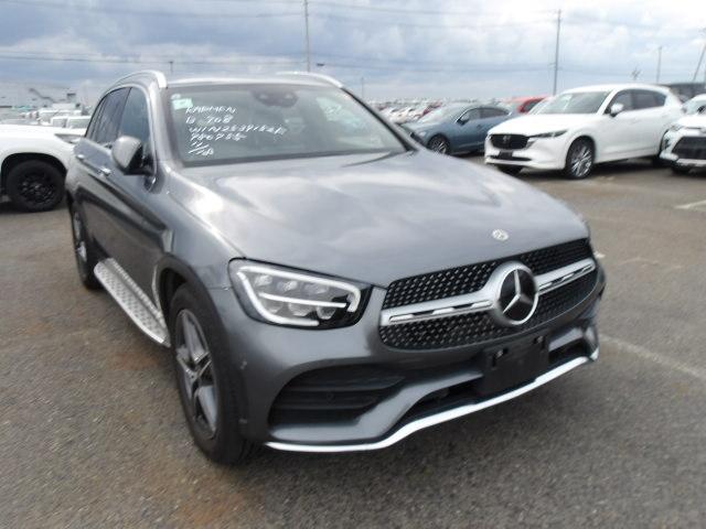 Mercedes Benz GLC-class 2021