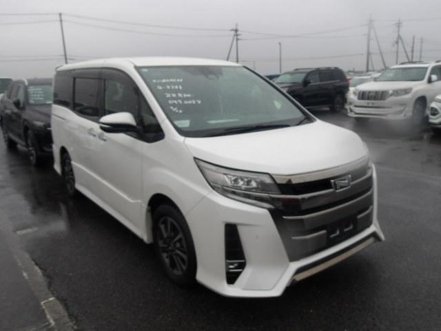 Toyota Noah 2019