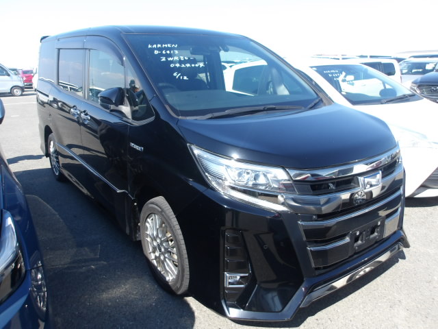Toyota Noah 2019