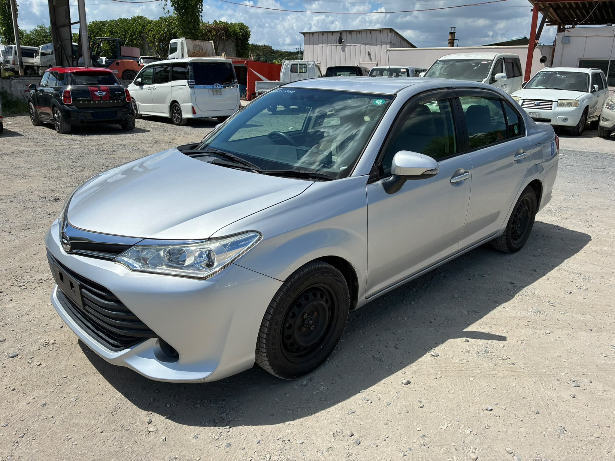 Toyota Corolla Axio 2015