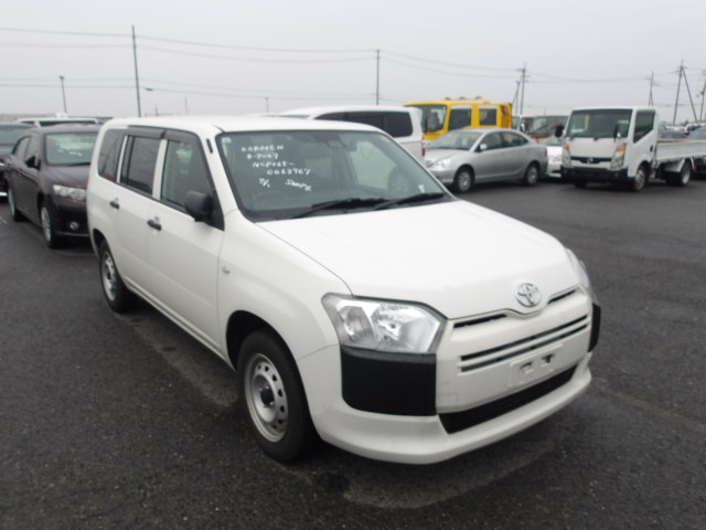 Toyota Succeed Van 2019
