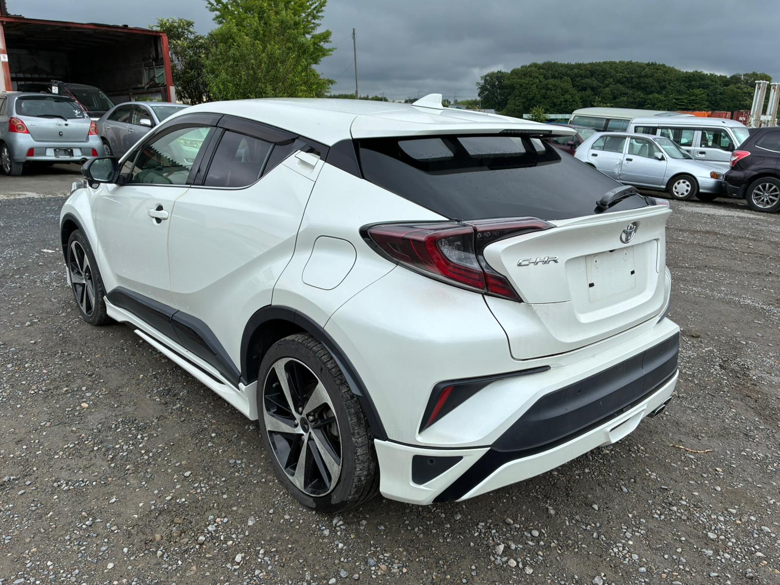 Toyota C-HR 2016