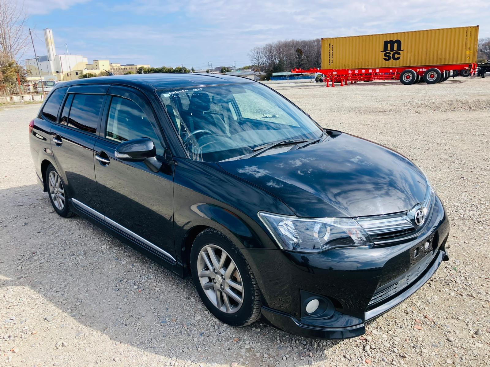 Toyota Corolla Fielder 2013