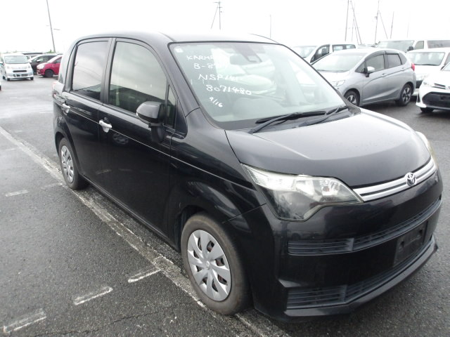 Toyota Spade 2019