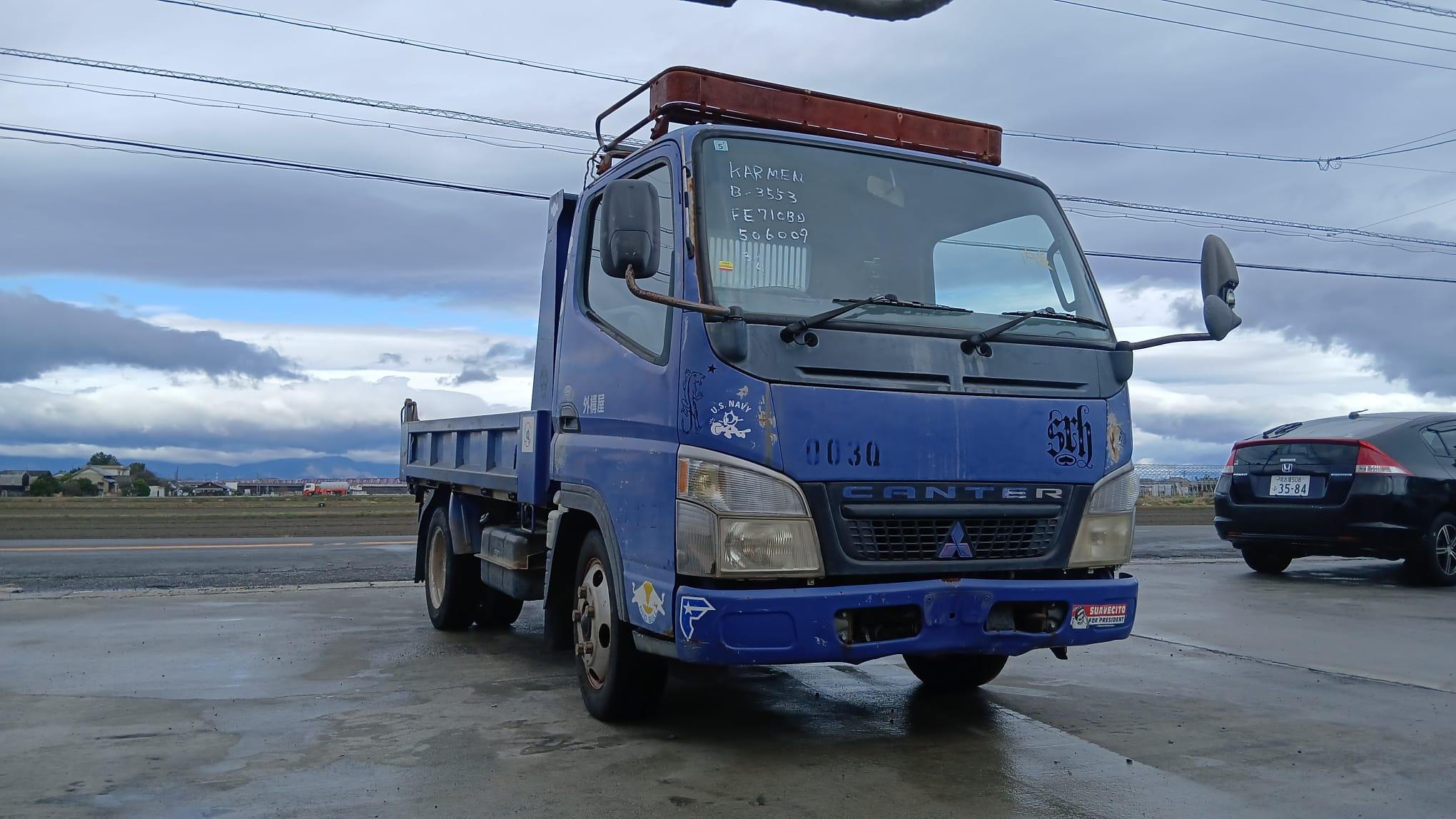 Mitsubishi Canter 2004